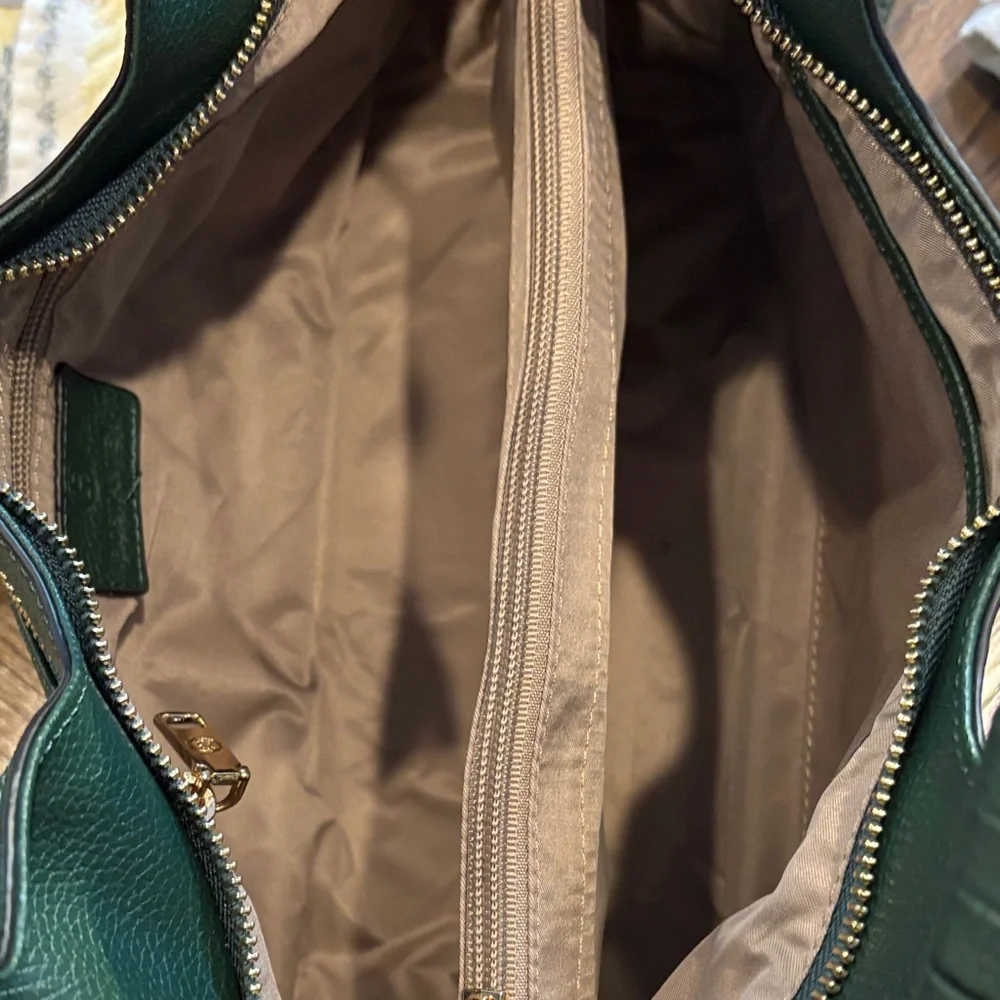 💚Bostonian Forest Green Leather Shoulder Bag - Picture 7 of 15